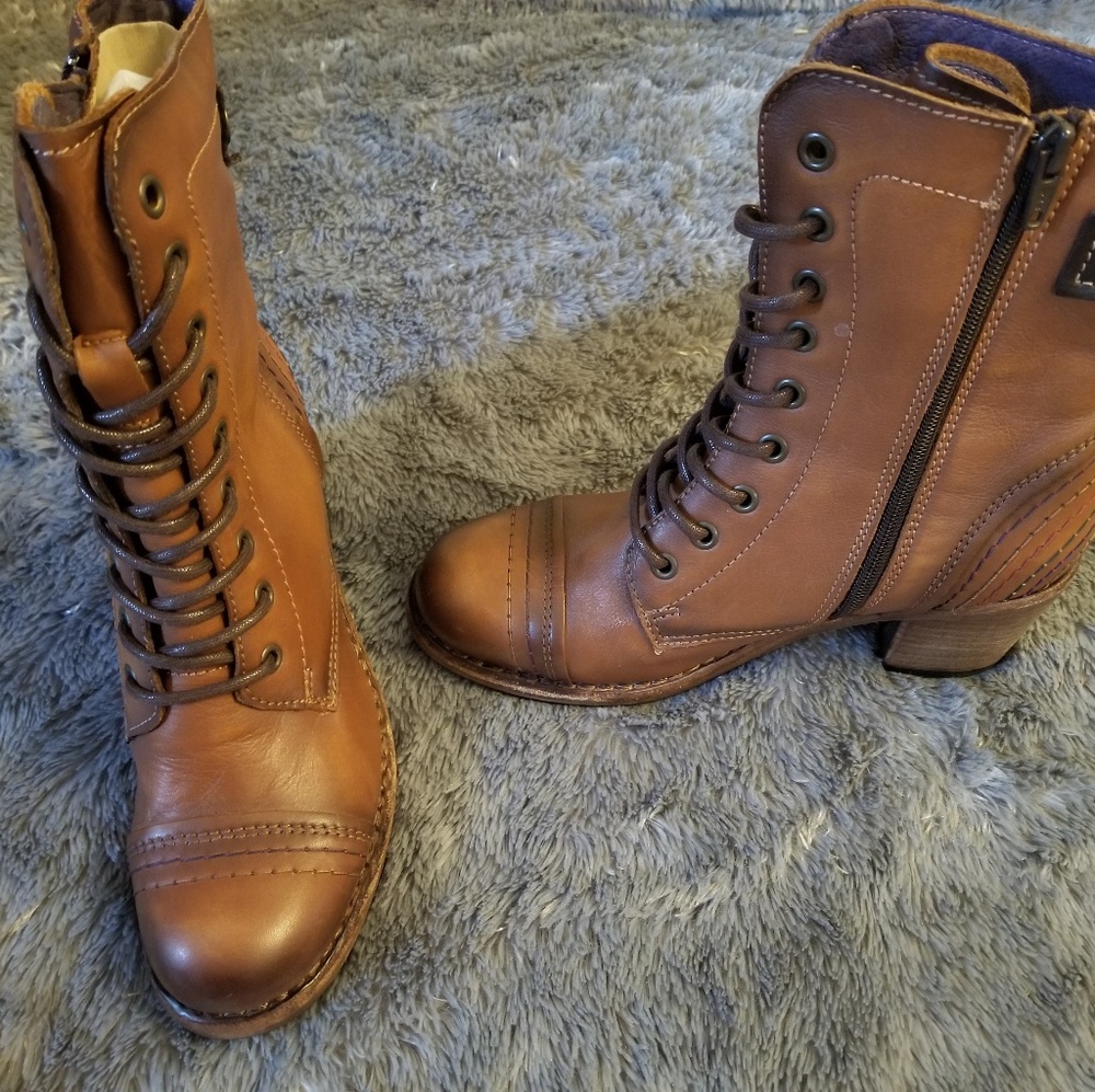 Taos boots.
